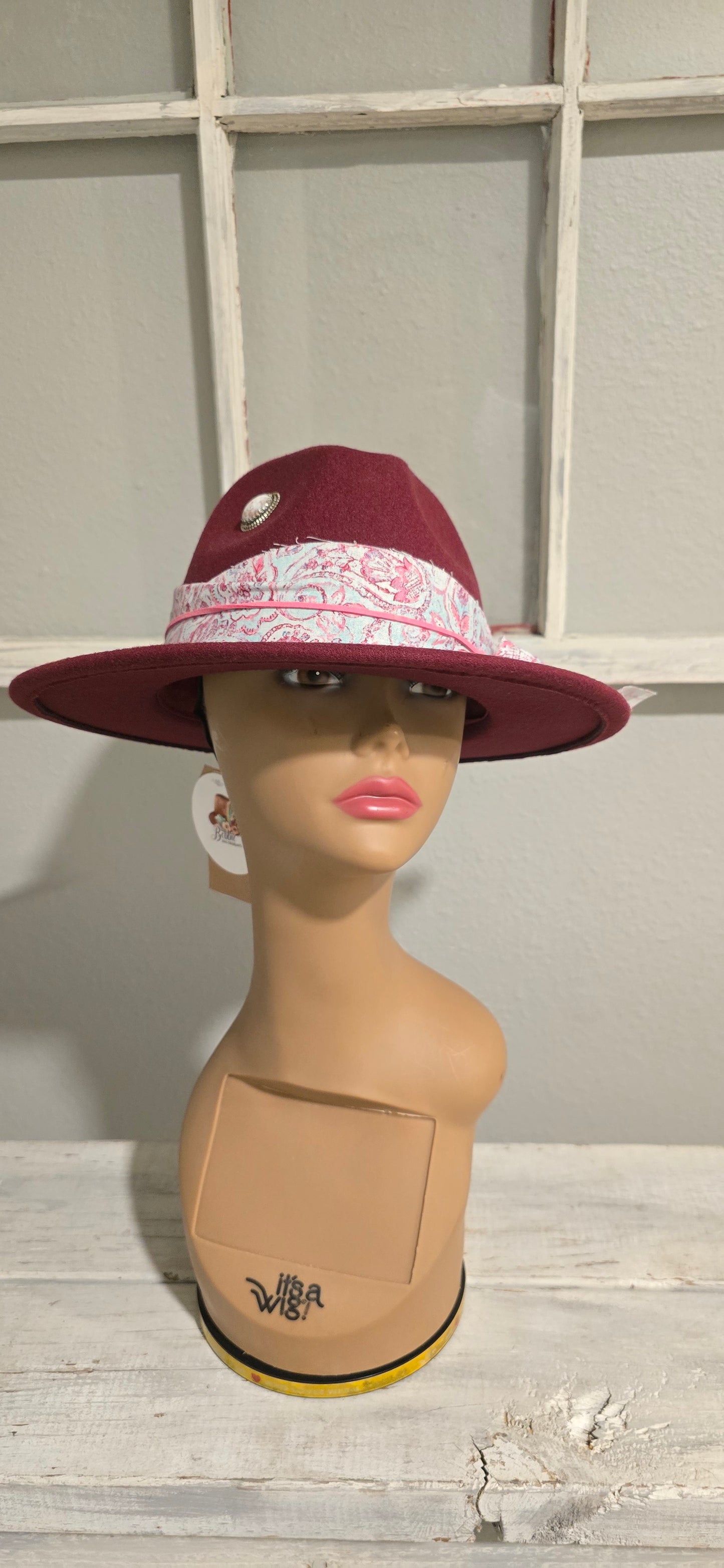 Sass & Class Fedora