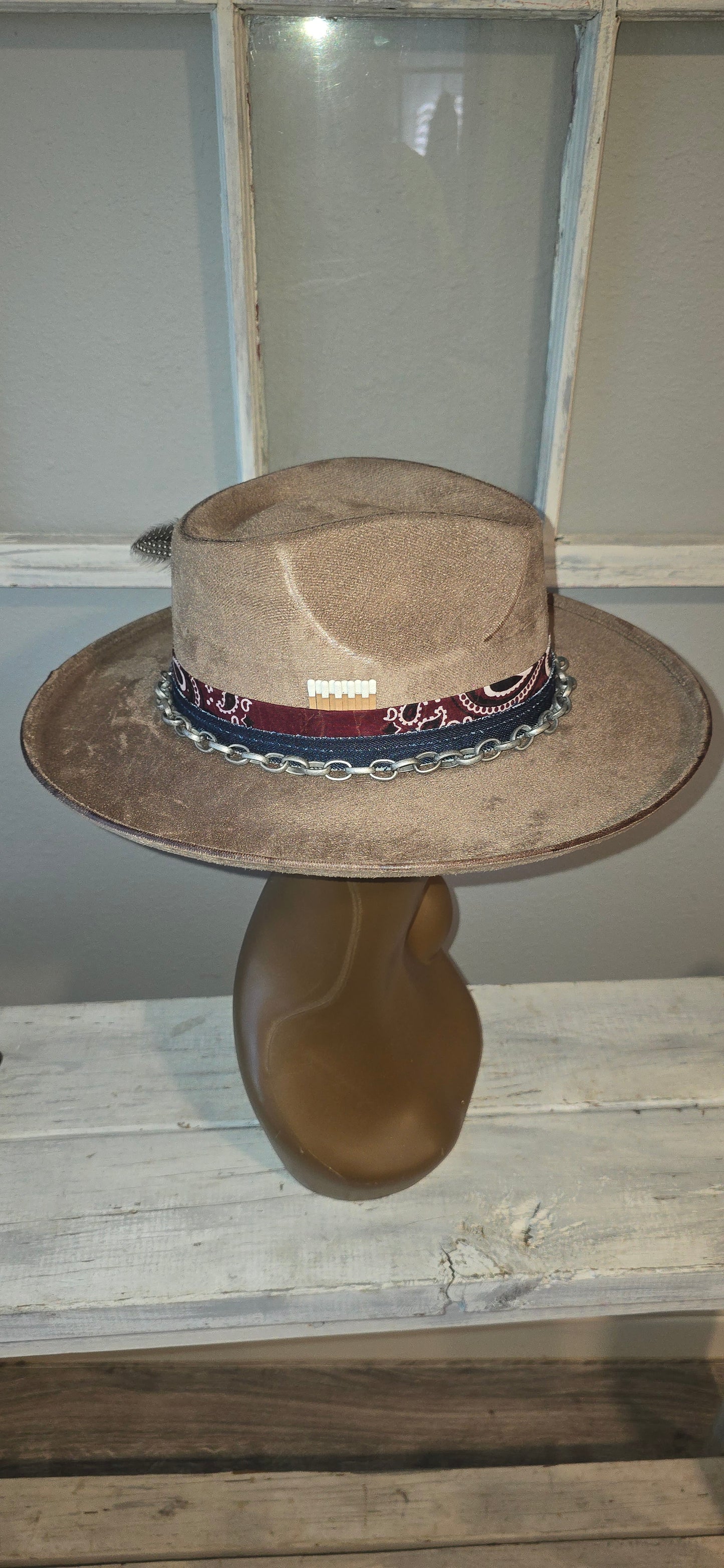 Dark Tan Pencil Brim with Burgundy Bandana